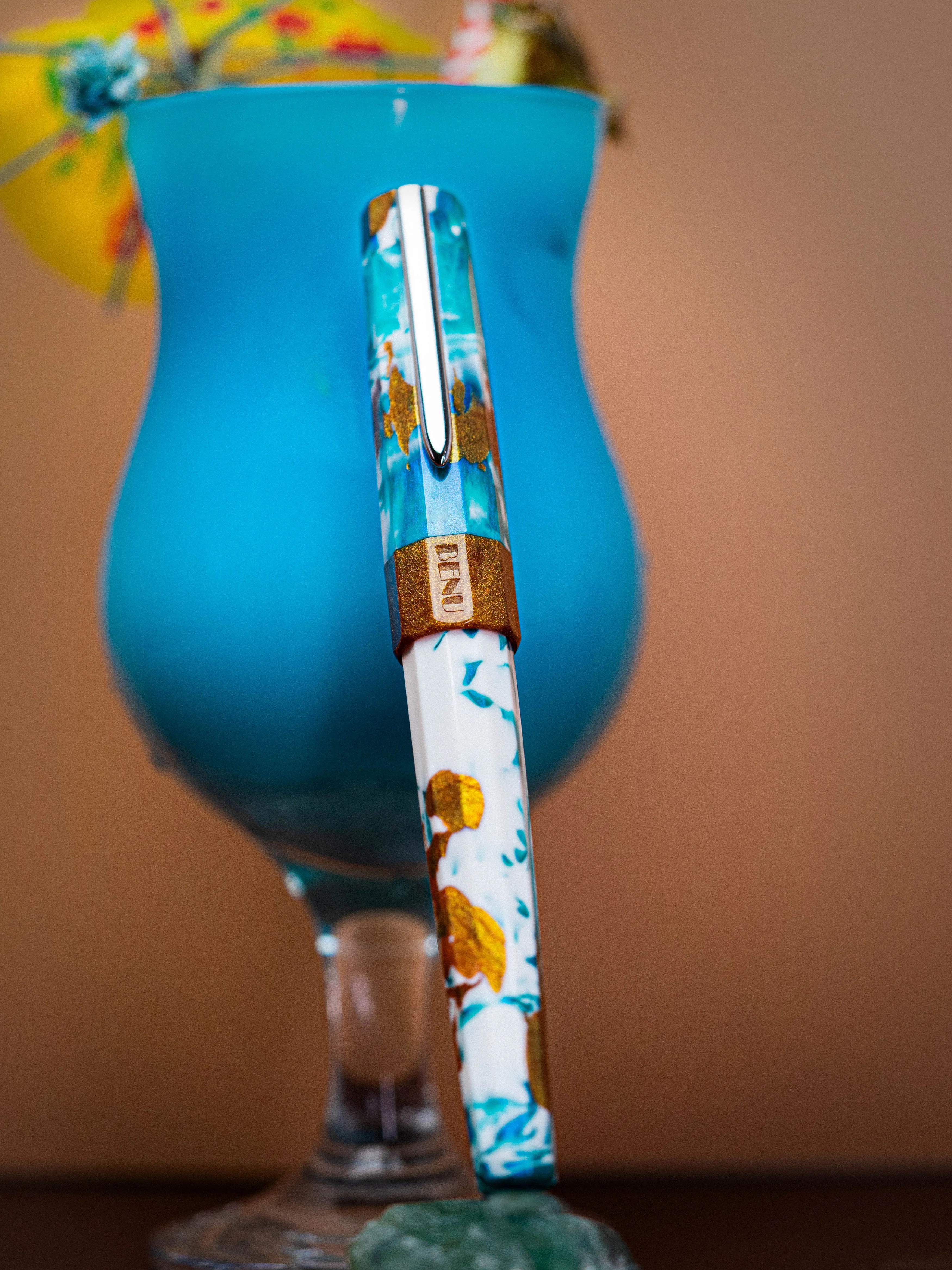 Benu Euphoria Fountain Pen in Blue Hawaiian - Image 10