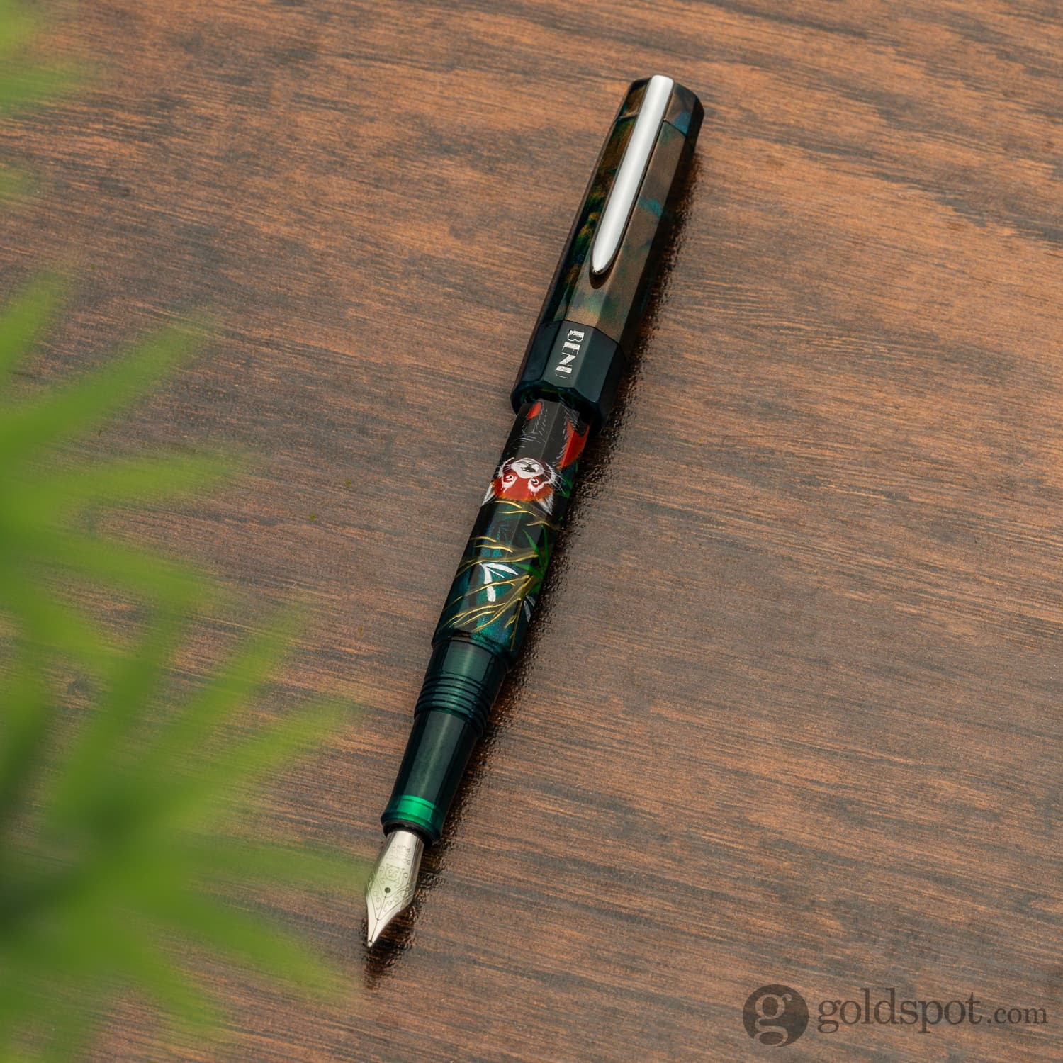 Benu Euphoria Handpainted Fountain Pen in Red Panda - Image 12