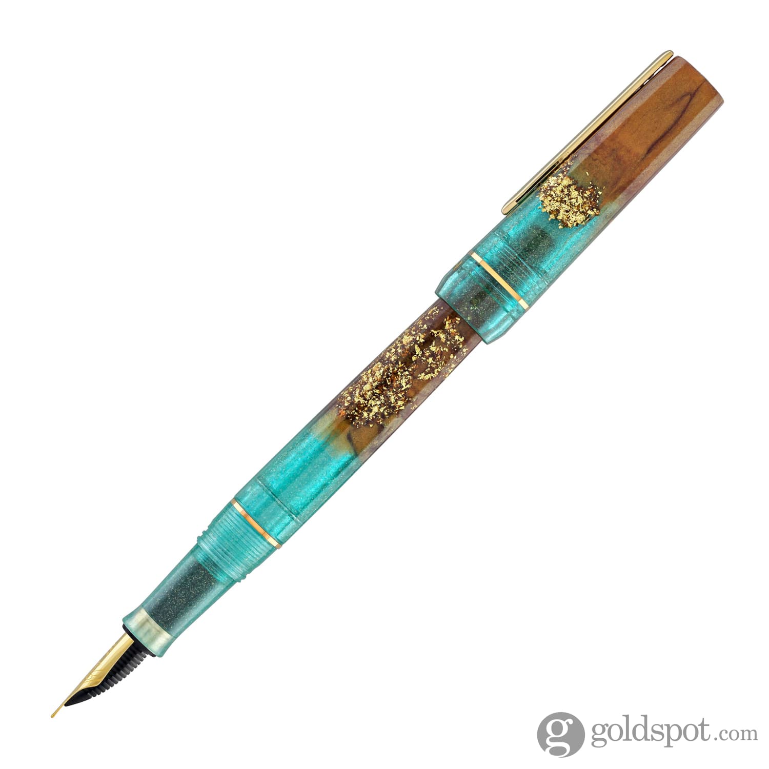 Benu Haute Fountain Pen in Lush - Image 5