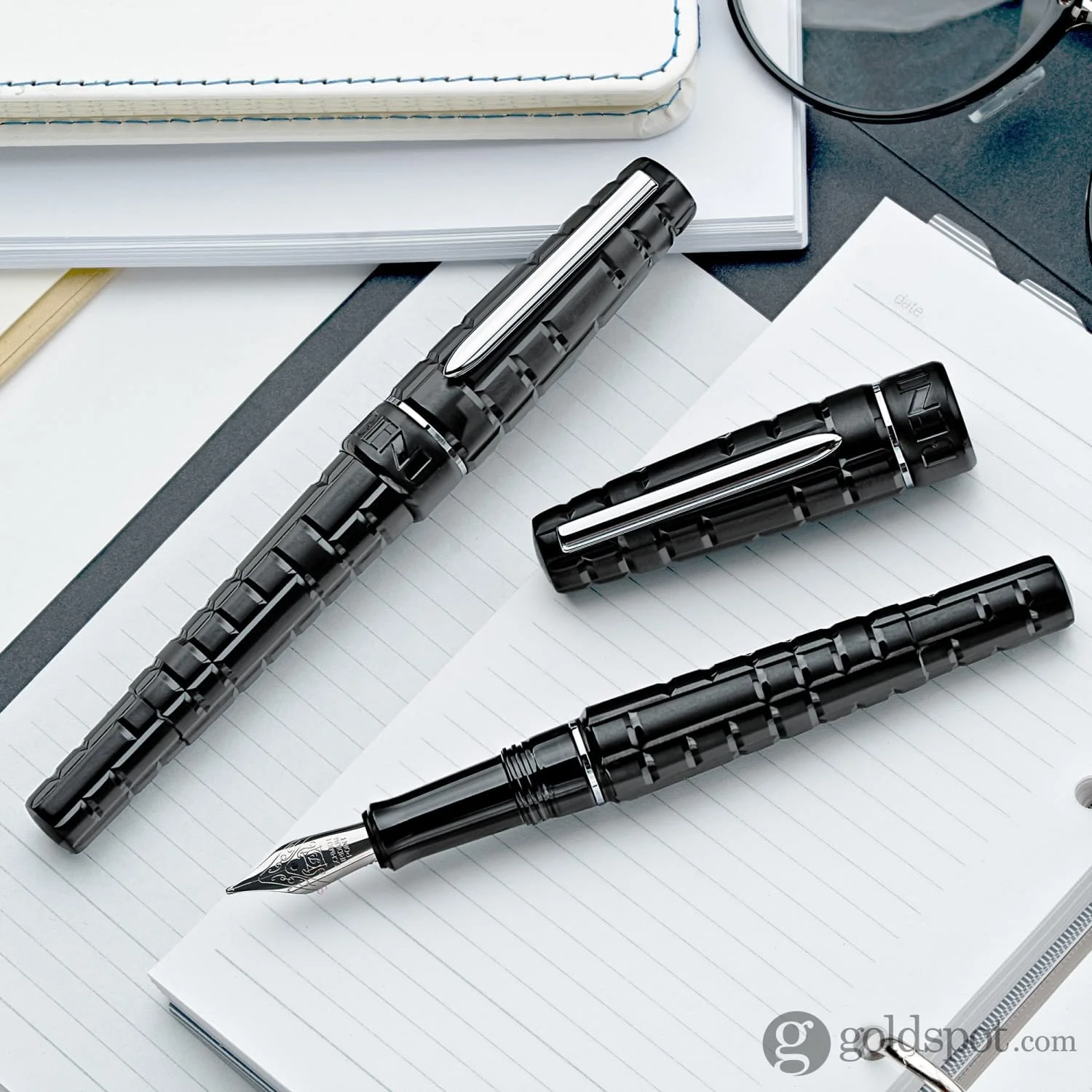 Benu Tessera Fountain Pen in Onyx - Image 11