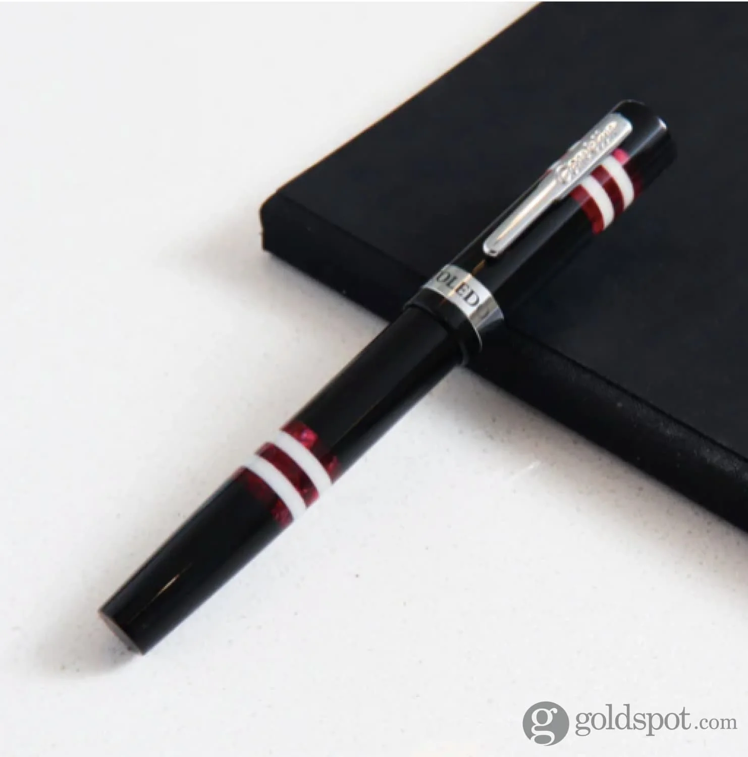 Conklin Toledo Fountain Pen in Burgundy - Image 12