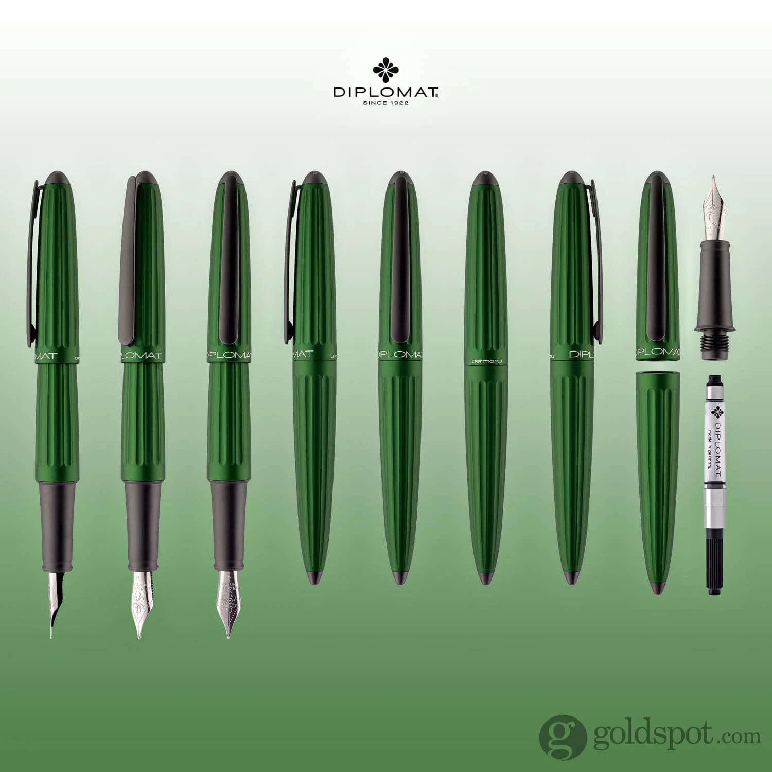 Diplomat Aero Fountain Pen in Green - Image 8