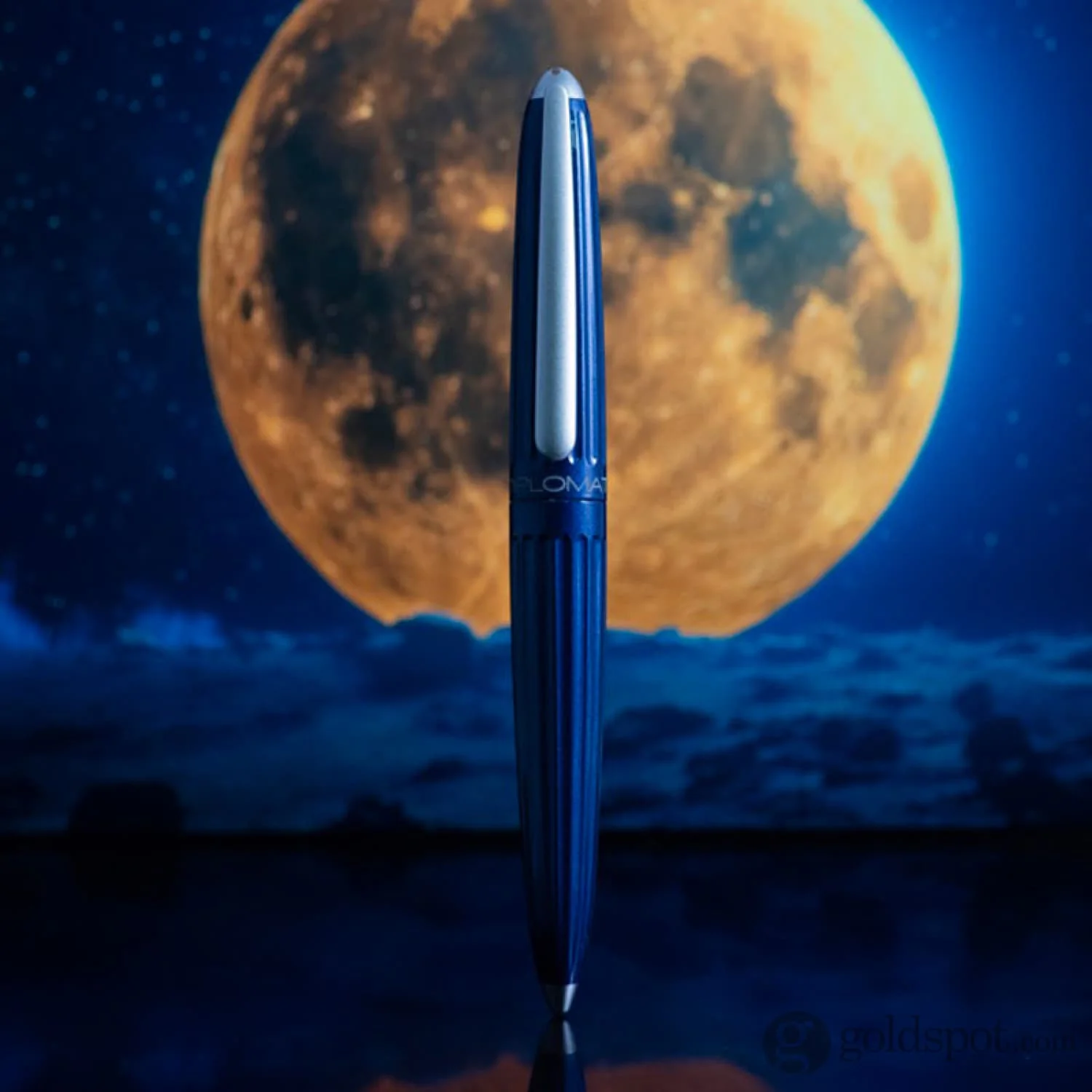 Diplomat Aero Fountain Pen in Midnight Blue - Image 11