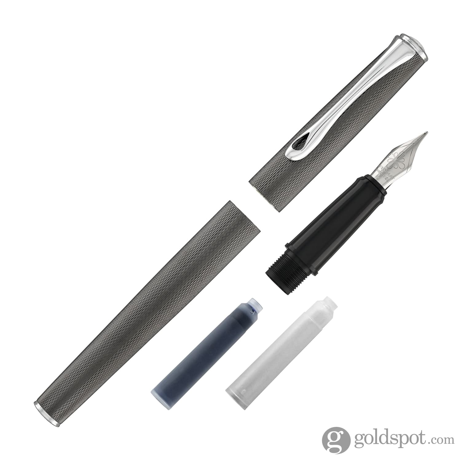 Diplomat Esteem Fountain Pen in Black Barley - Image 7