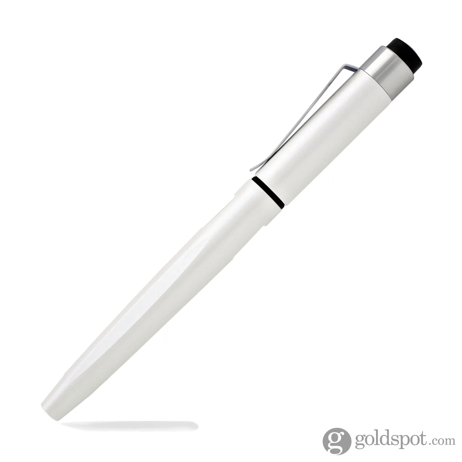 Diplomat Magnum Fountain Pen in Pearl White - Image 5