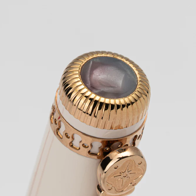Dominant Industry Keyno Fountain Pen in Cherishment - Image 8