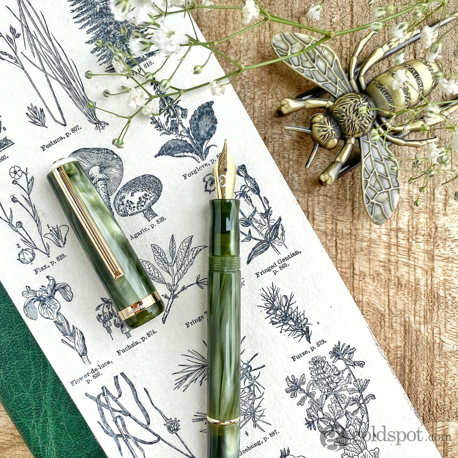 Esterbrook JR Pocket Fountain Pen in Palm Green - Image 12