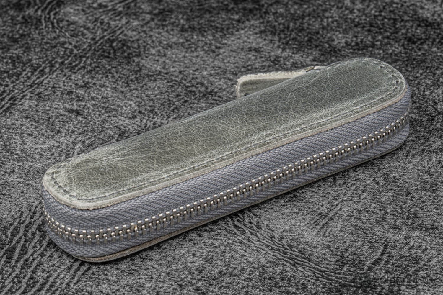 Galen Leather 1 Pen Case for Kaweco - Pocket Pen in Crazy Horse Smokey Grey - Image 2
