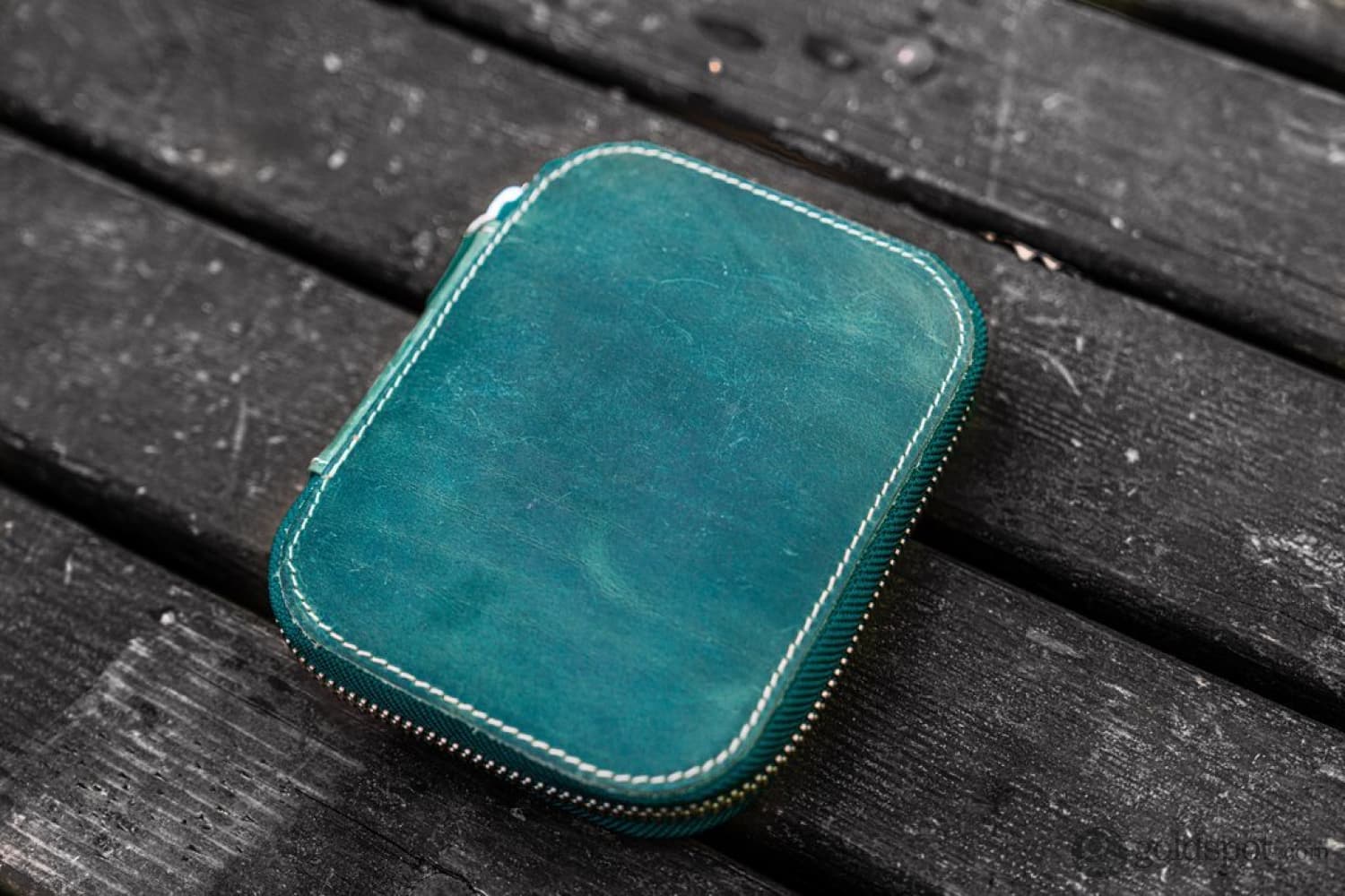 Galen Leather Pen Case Zippered 10 Slots in Crazy Forest Green - Image 3