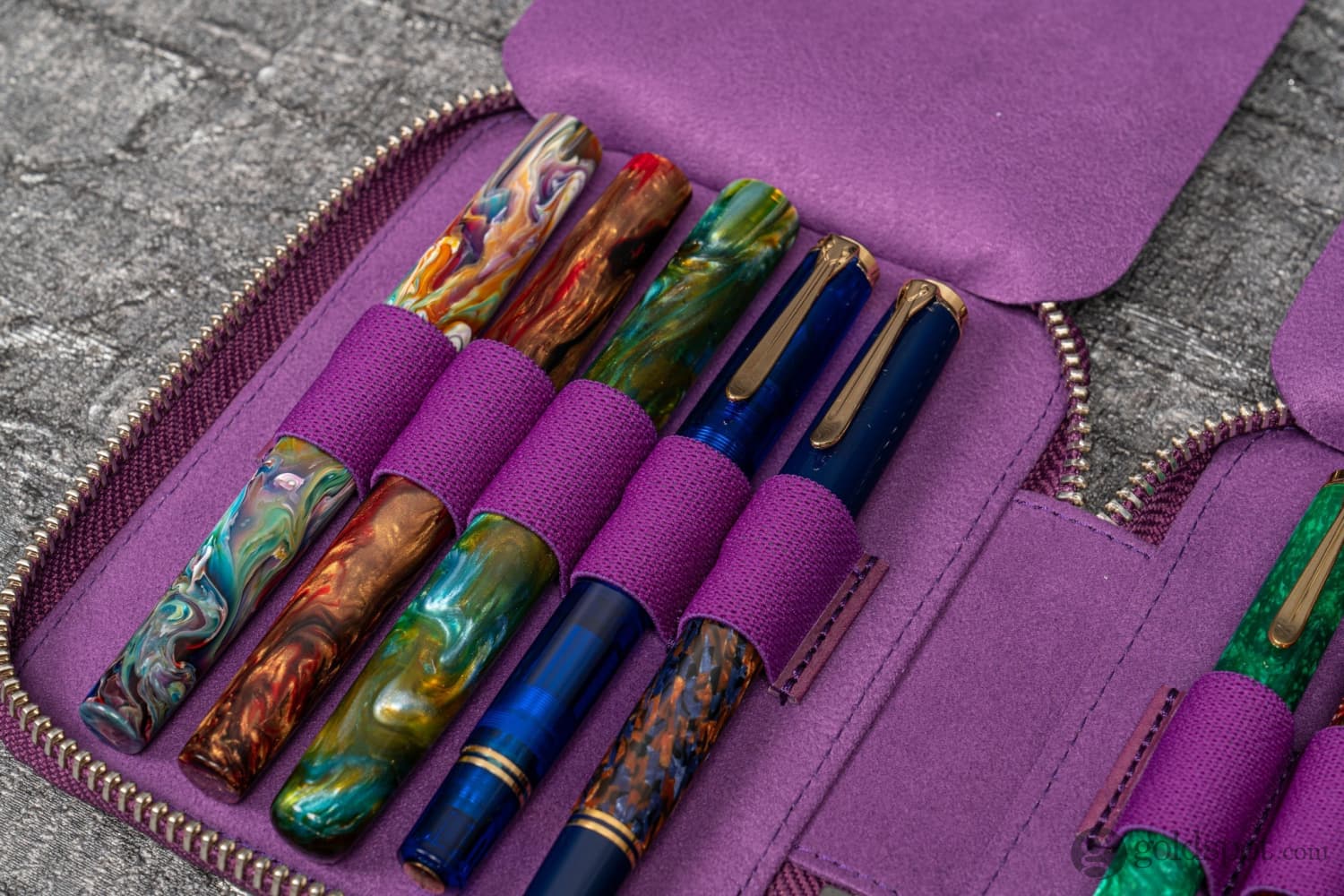 Galen Leather Pen Case Zippered 10 Slots in Purple - Image 2