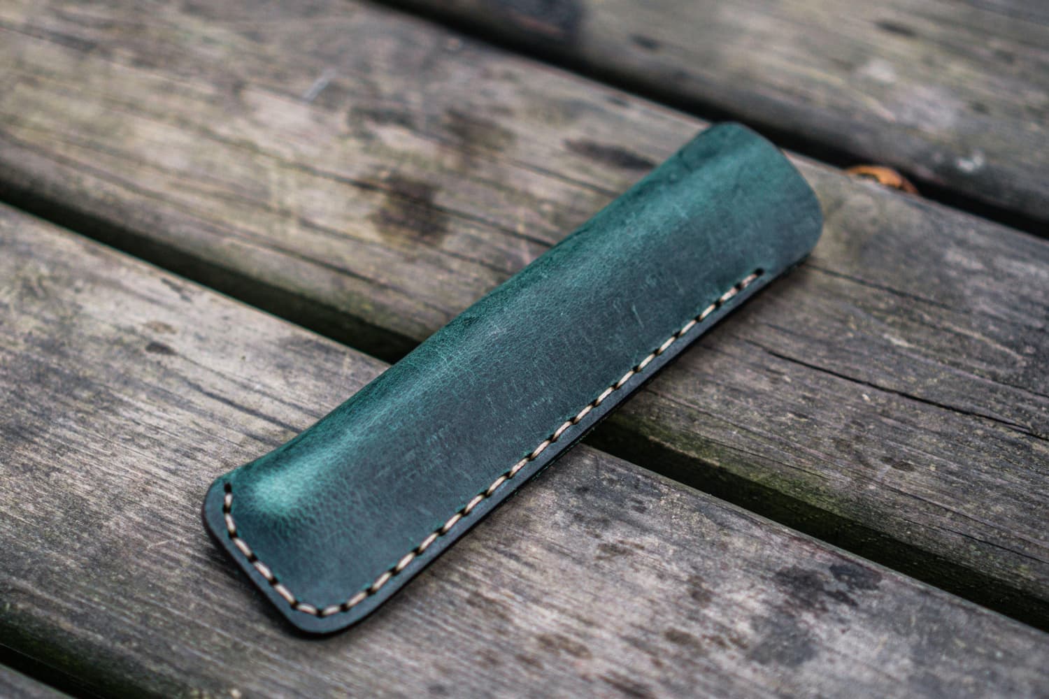 Galen Leather Single Pen Case in Crazy Horse Forest Green
