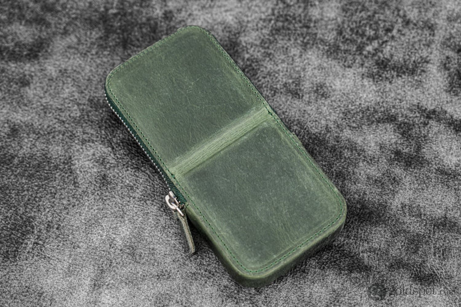 Galen Leather Zippered Magnum Opus Hard 3 Slots Pen Case in Crazy Horse Forest Green - Image 2