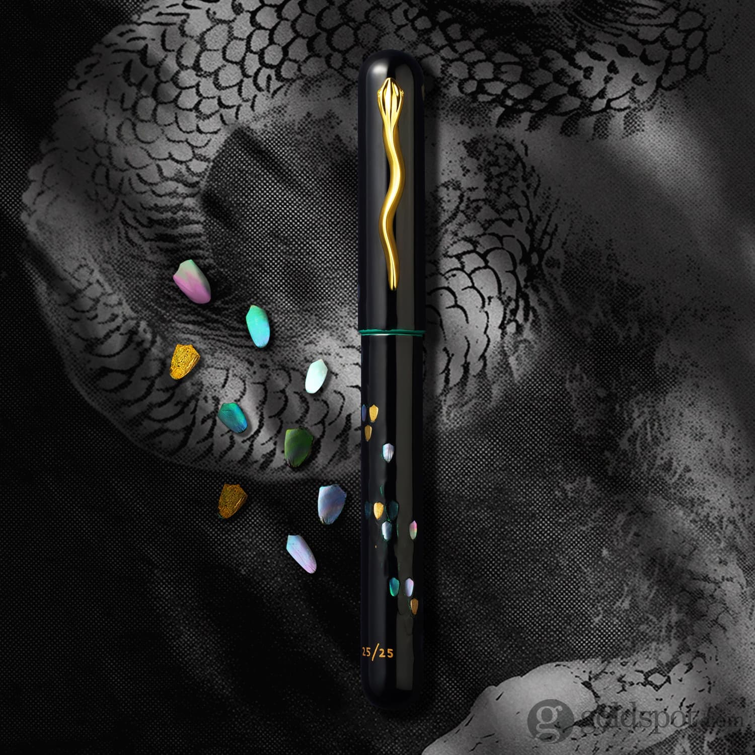 IKKAKU by Nahvalur Fountain Pen in Year of the Snake - Image 11
