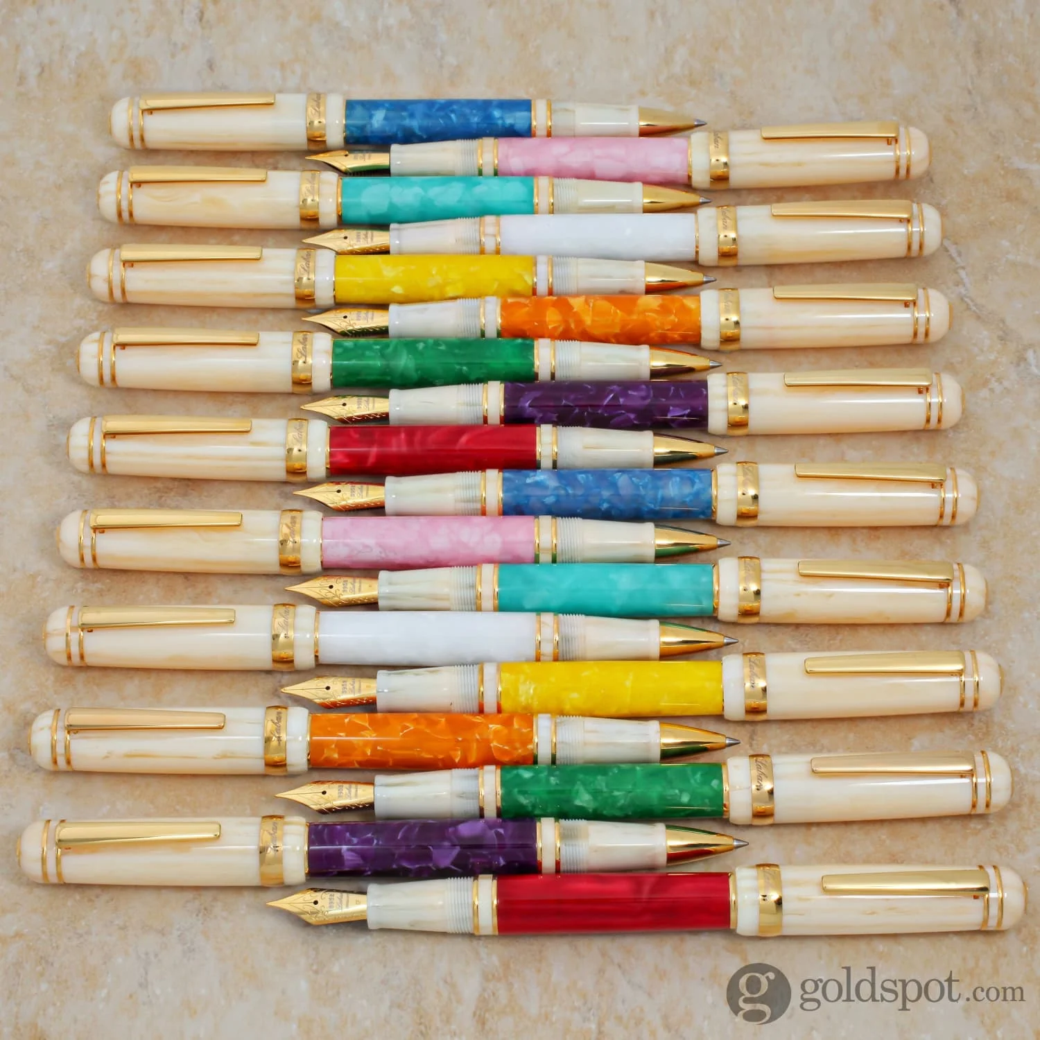 Laban 325 Fountain Pen in Flame - Image 12