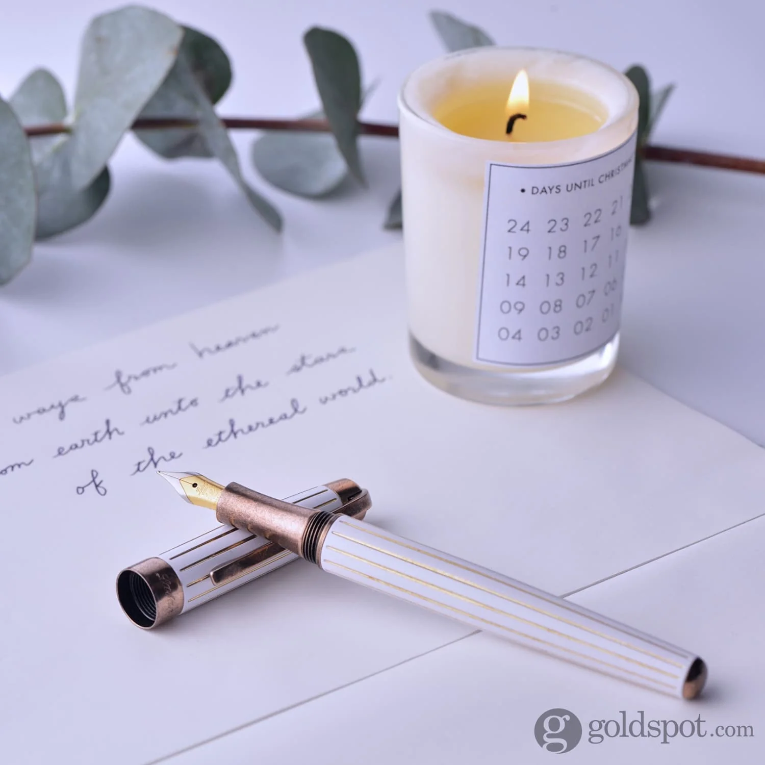 Laban Antique II Fountain Pen in White with Lines - Image 8