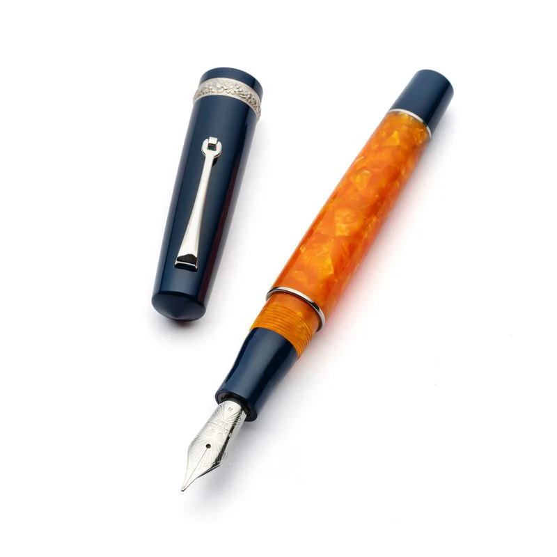 Leonardo Momento Zero Fountain Pen in Dolcevita Siren - Image 2