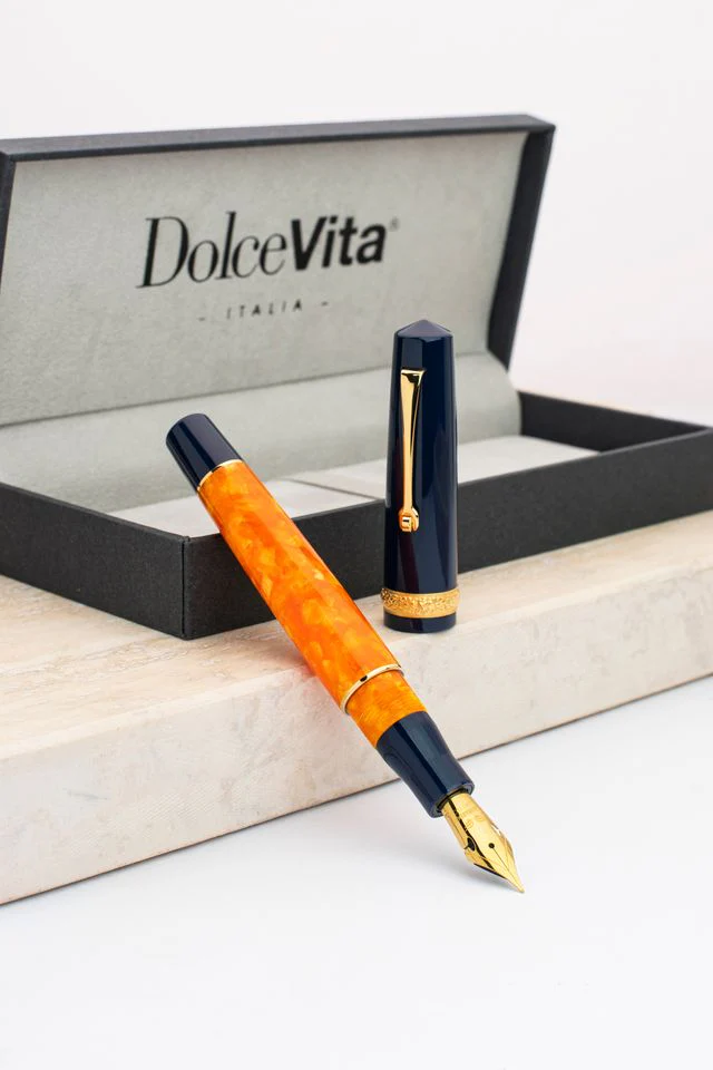 Leonardo Momento Zero Fountain Pen in Dolcevita Siren - Image 5