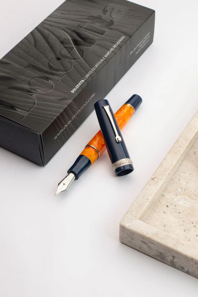 Leonardo Momento Zero Fountain Pen in Dolcevita Siren - Image 8