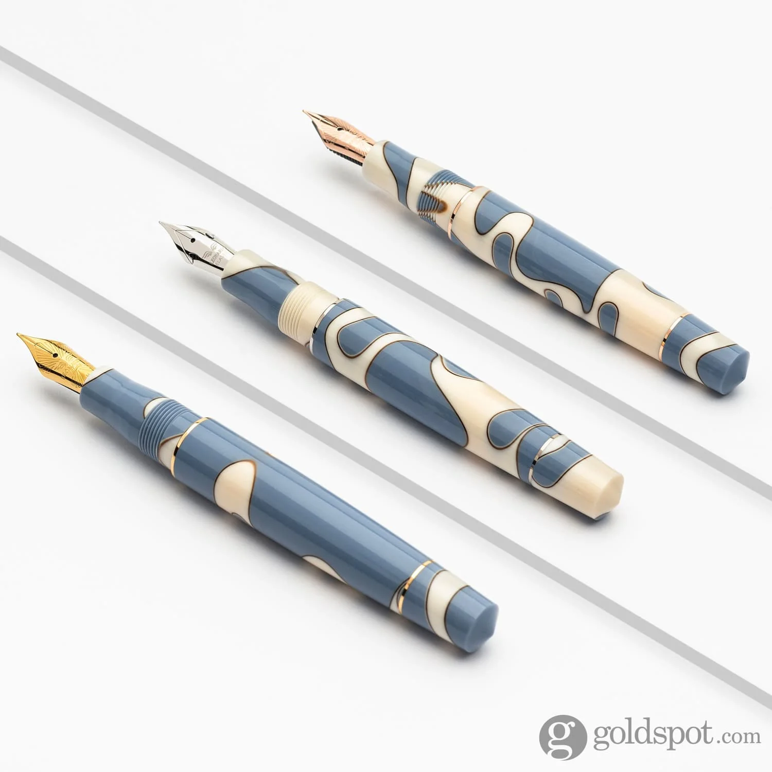 Leonardo Momento Zero Fountain Pen in Nuvola - Image 8