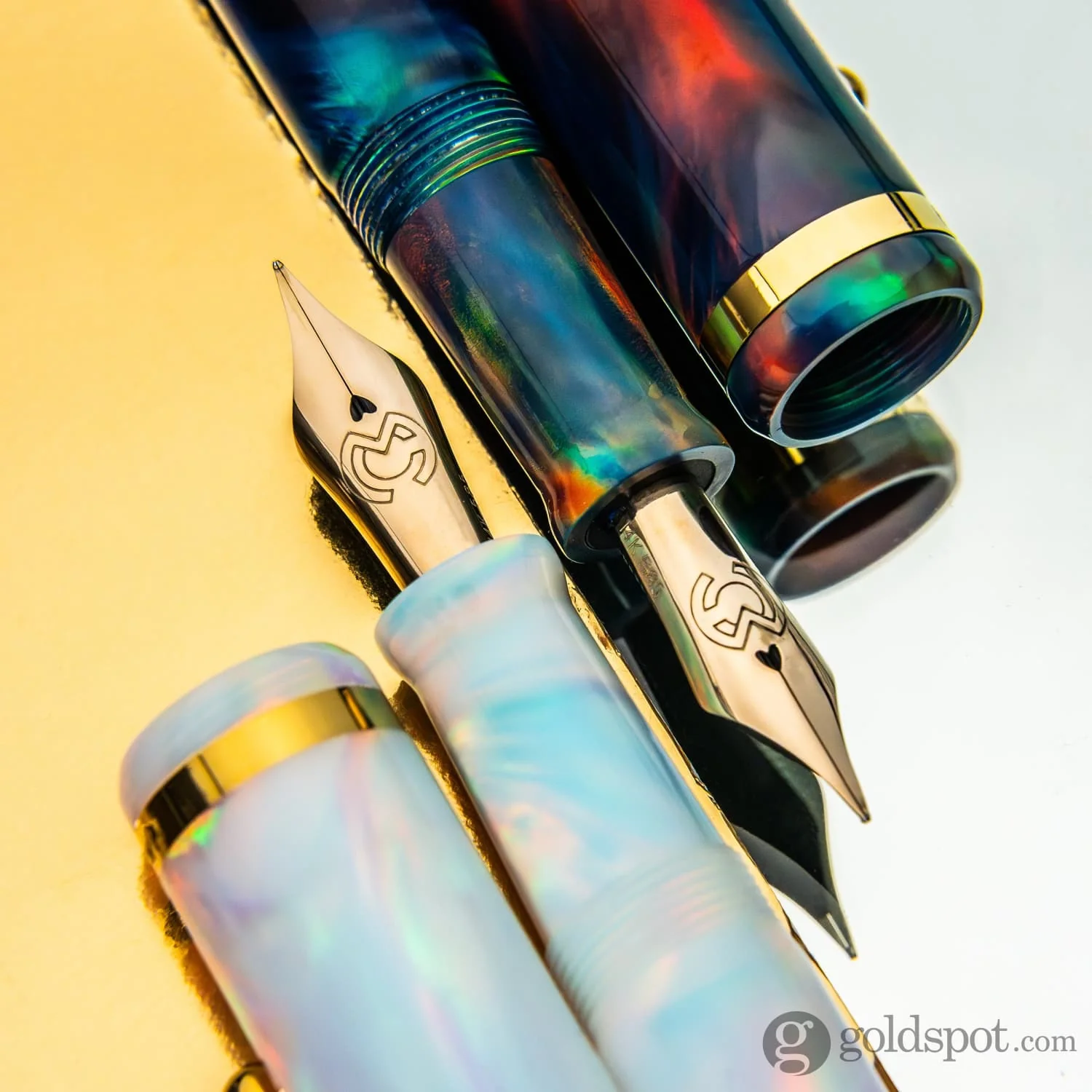 Magna Carta MAG 650 Fountain Pen in OPAREX Lava Black - 14kt Gold Flex Nib - Image 11