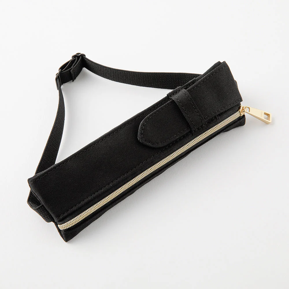 Midori Book Band Pen Case for B6 to A5 in Black - Image 2