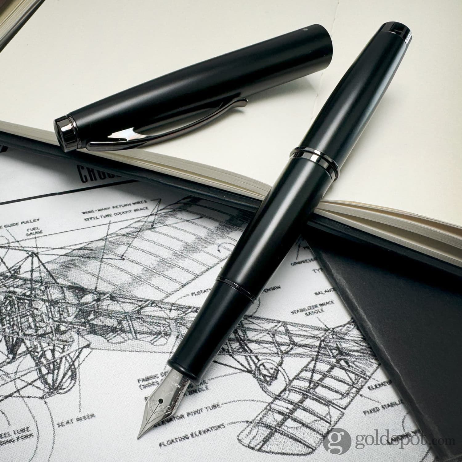 Monteverde Dakota Fountain Pen in Black Sky - Image 9