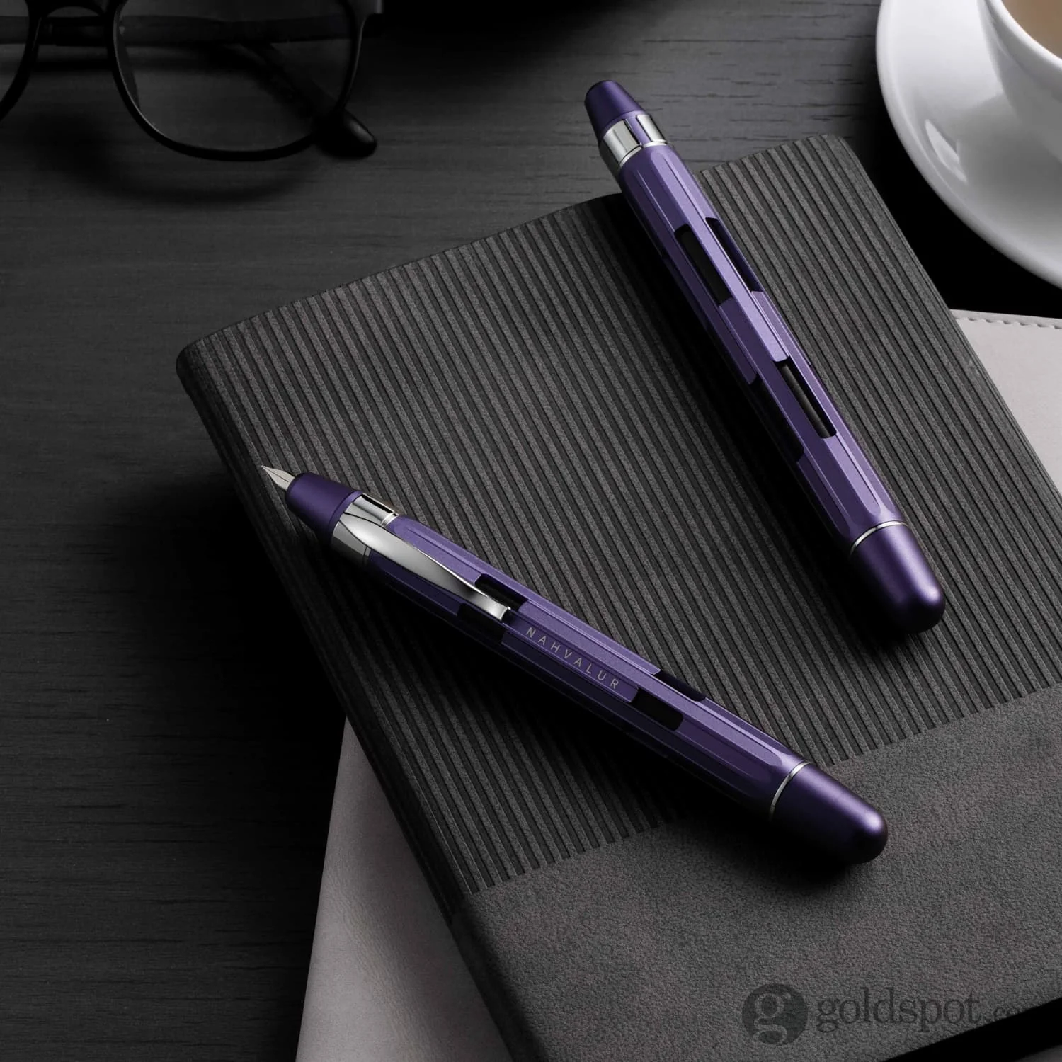 Nahvalur Eclipse Retractable Fountain Pen in Hepatizon with Silver Trim - Image 12