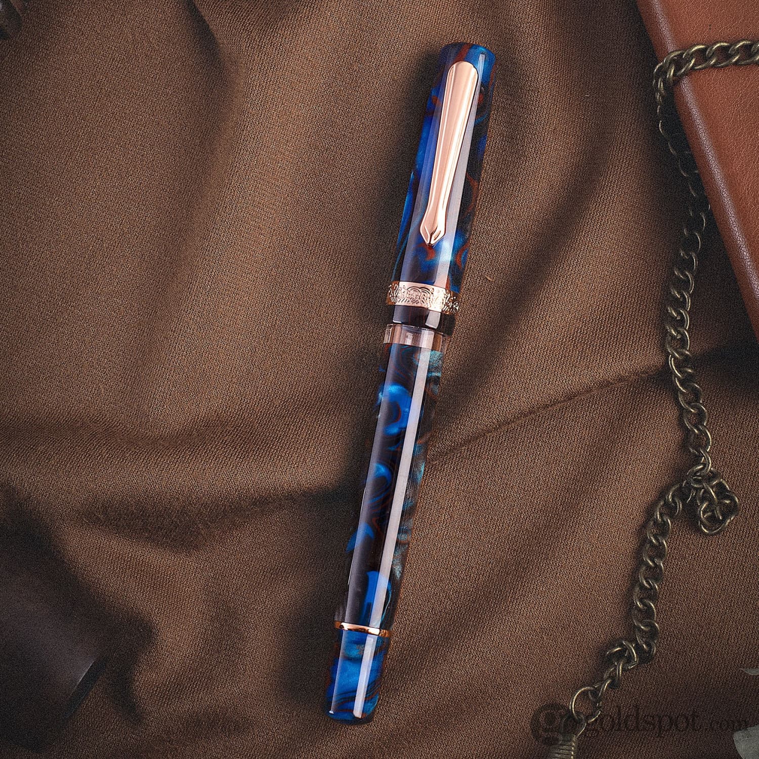 Narwhal Schuylkill Fountain Pen in Dragonet Sapphire - Image 12