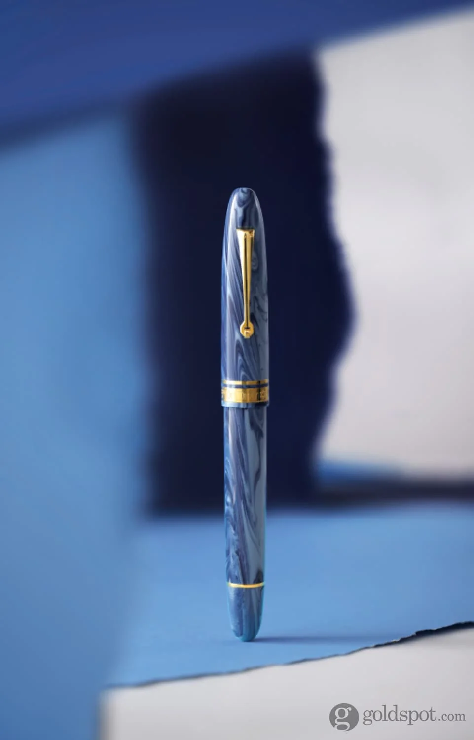 Omas Ogiva Israel Limited Edition Fountain Pen with Gold Trim - Image 10