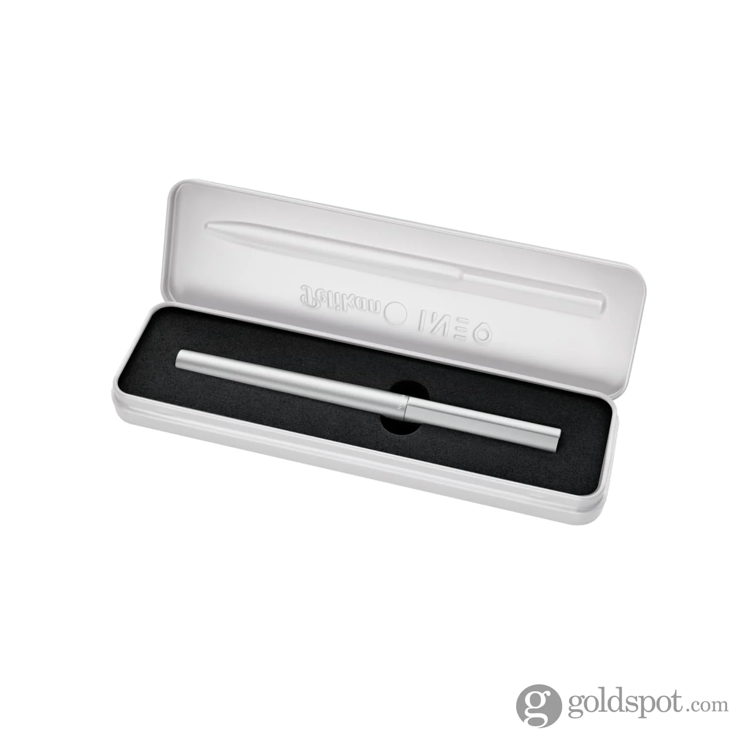 Pelikan Ineo Fountain Pen in Clearing Breeze - Medium - Image 10