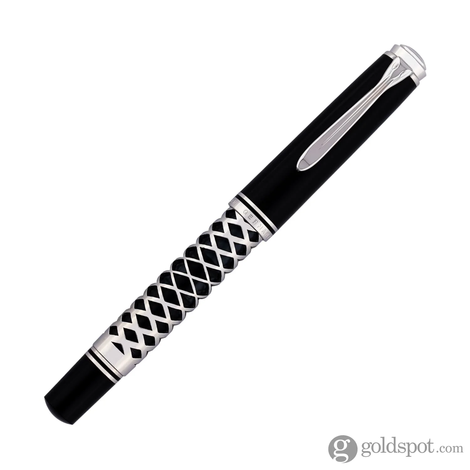 Pelikan Souveran M805 Fountain Pen in Metal Sleeve - 18K Gold - Image 4