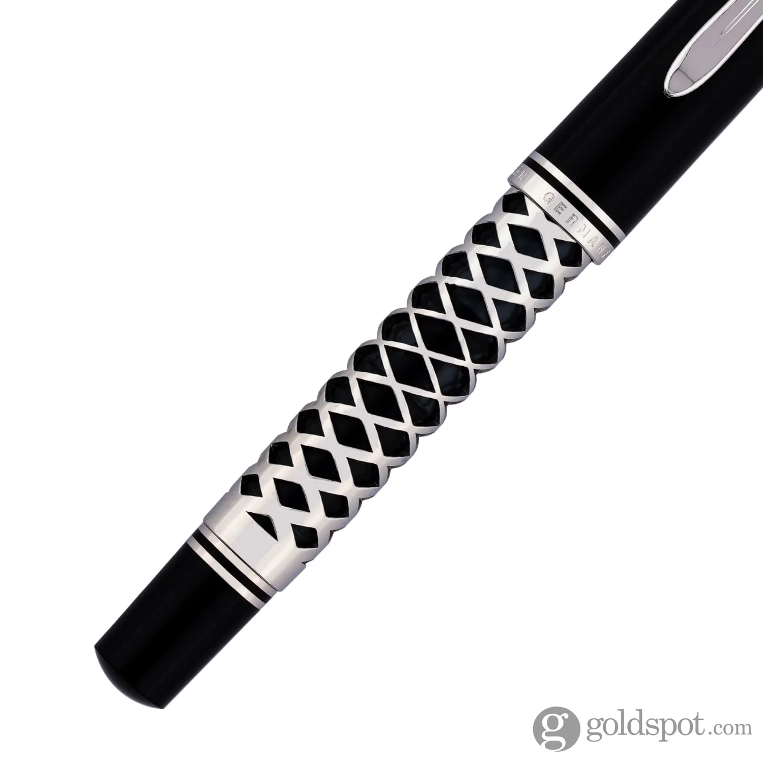 Pelikan Souveran M805 Fountain Pen in Metal Sleeve - 18K Gold - Image 5