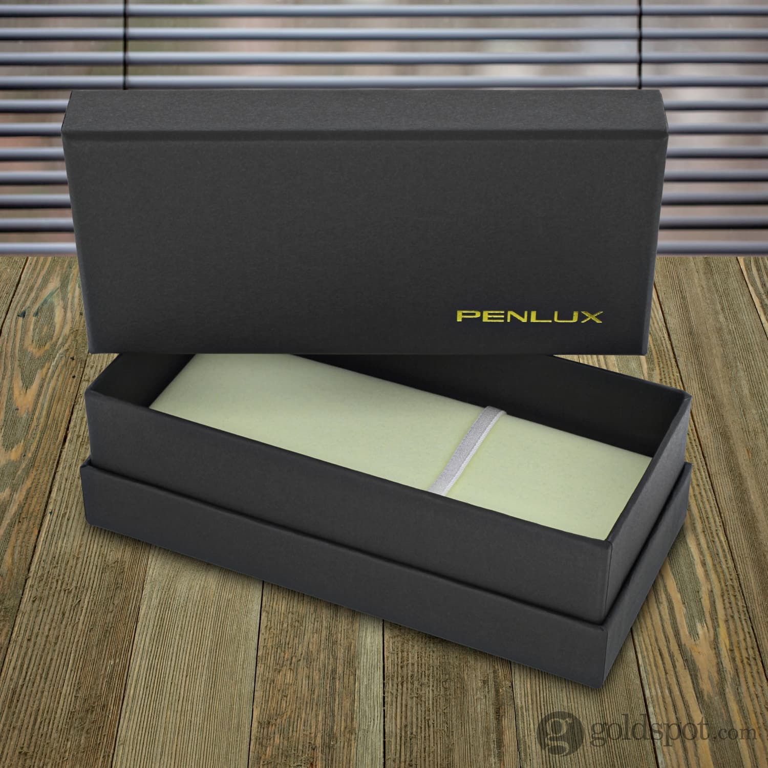 Penlux Elite Fountain Pen in Queen - Image 9