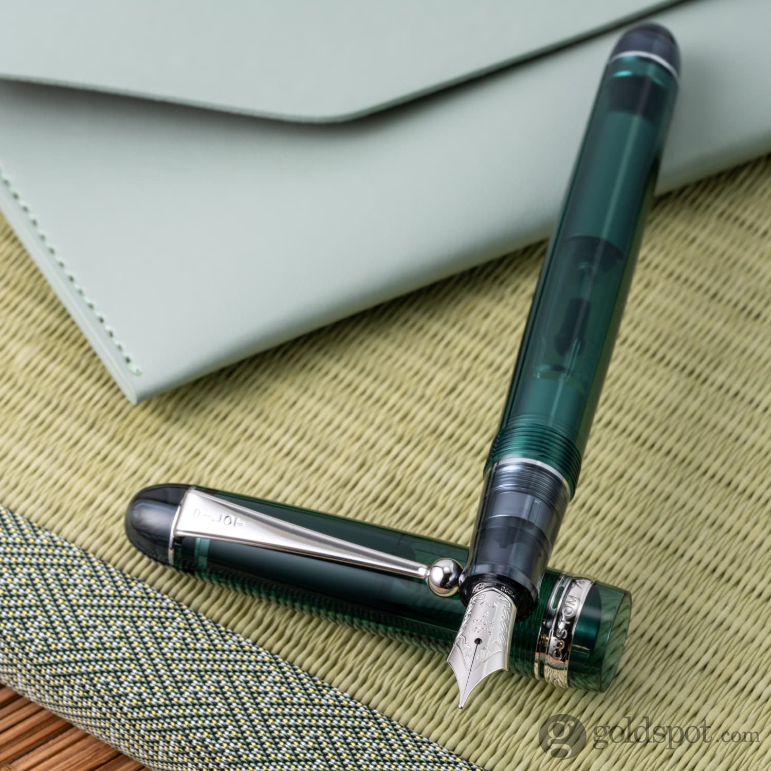 Pilot Custom 74 Fountain Pen in Forest Green with Silver Trim - 14kt Gold Nib - Image 11