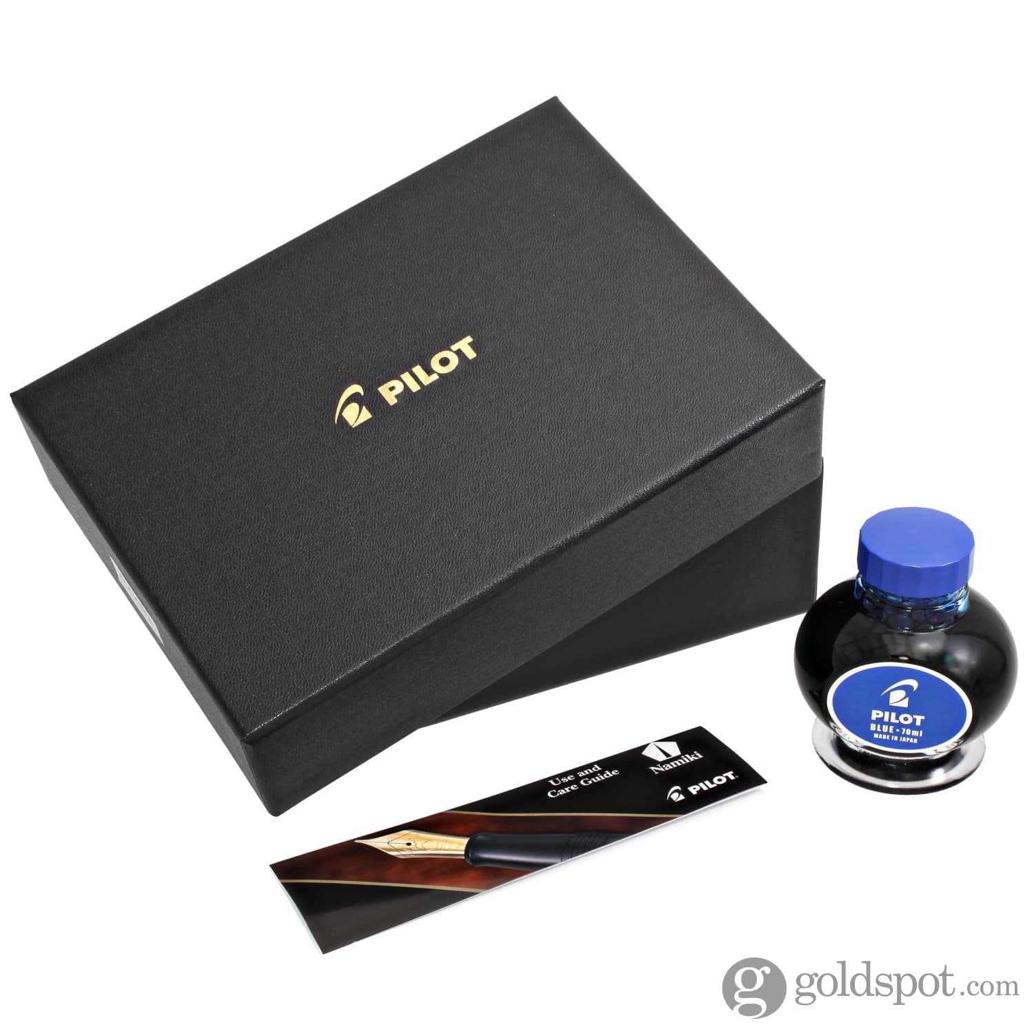 Pilot Custom 743 Fountain Pen in Black with Gold trim - 14kt Gold - Image 12