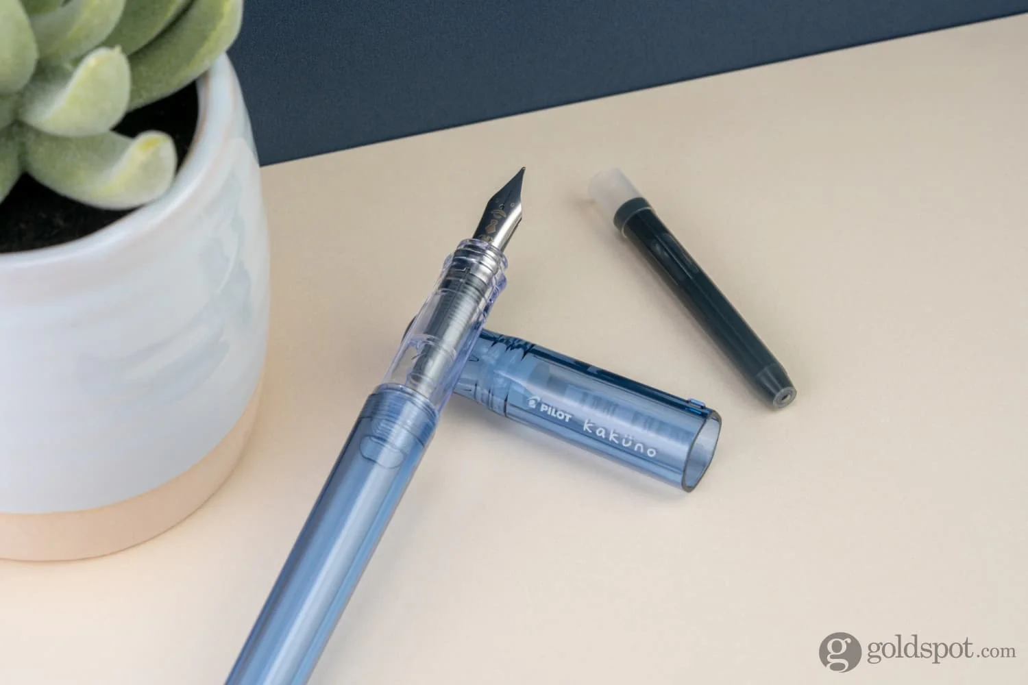 Pilot Kakuno Fountain Pen in Translucent Blue - Image 5