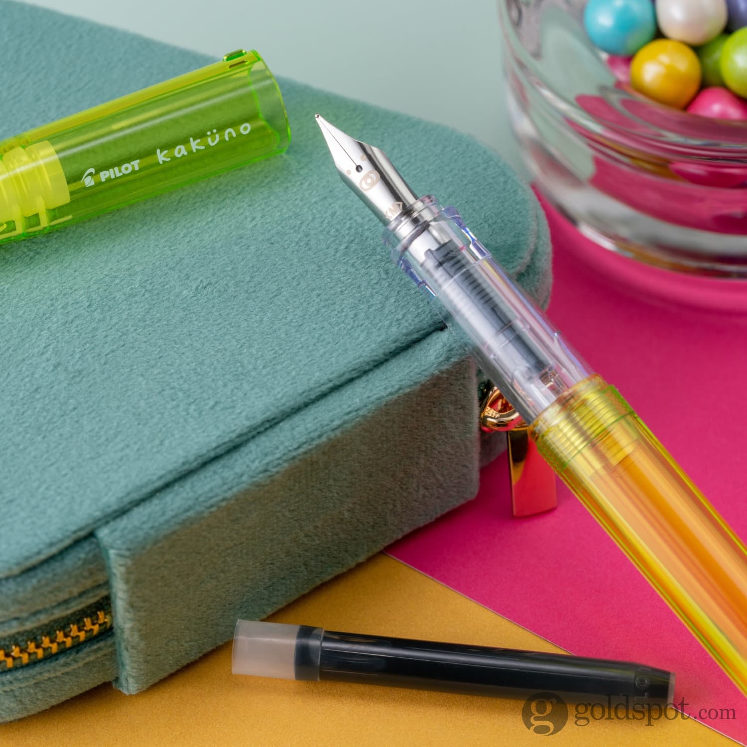 Pilot Kakuno Fountain Pen in Translucent Green - Image 5