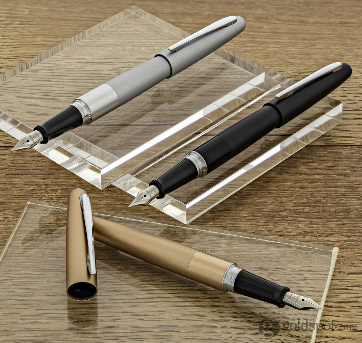 Pilot Metropolitan Fountain Pen Set Classic Design - Medium Point - Image 2
