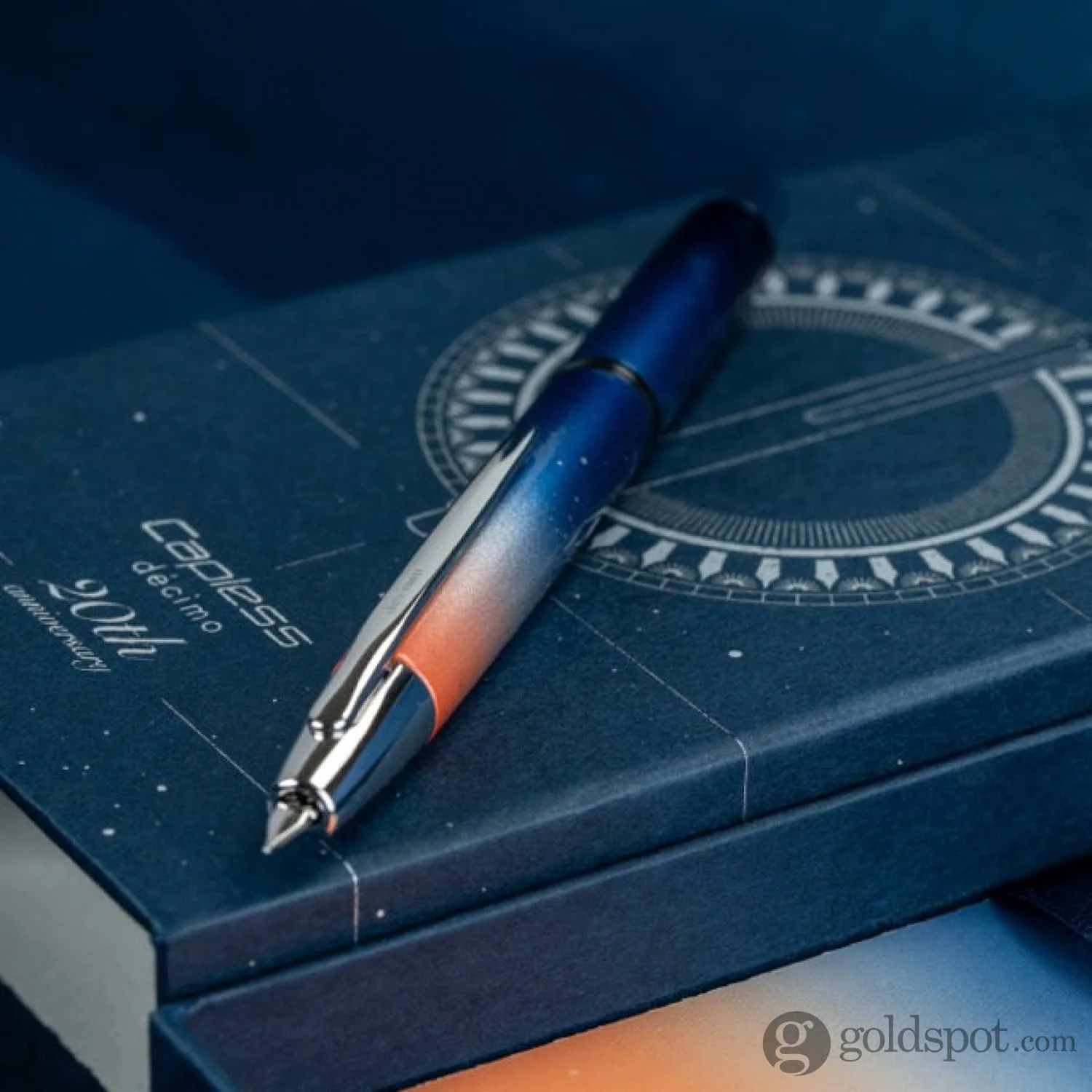 Pilot Vanishing Point Decimo Fountain Pen in 20th Anniversary Limited Edition - 18K Gold Fine Point - Image 3