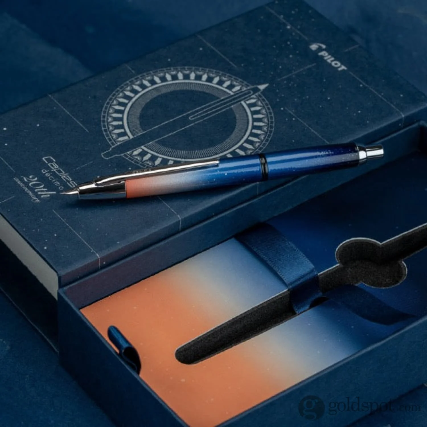 Pilot Vanishing Point Decimo Fountain Pen in 20th Anniversary Limited Edition - 18K Gold Fine Point - Image 5