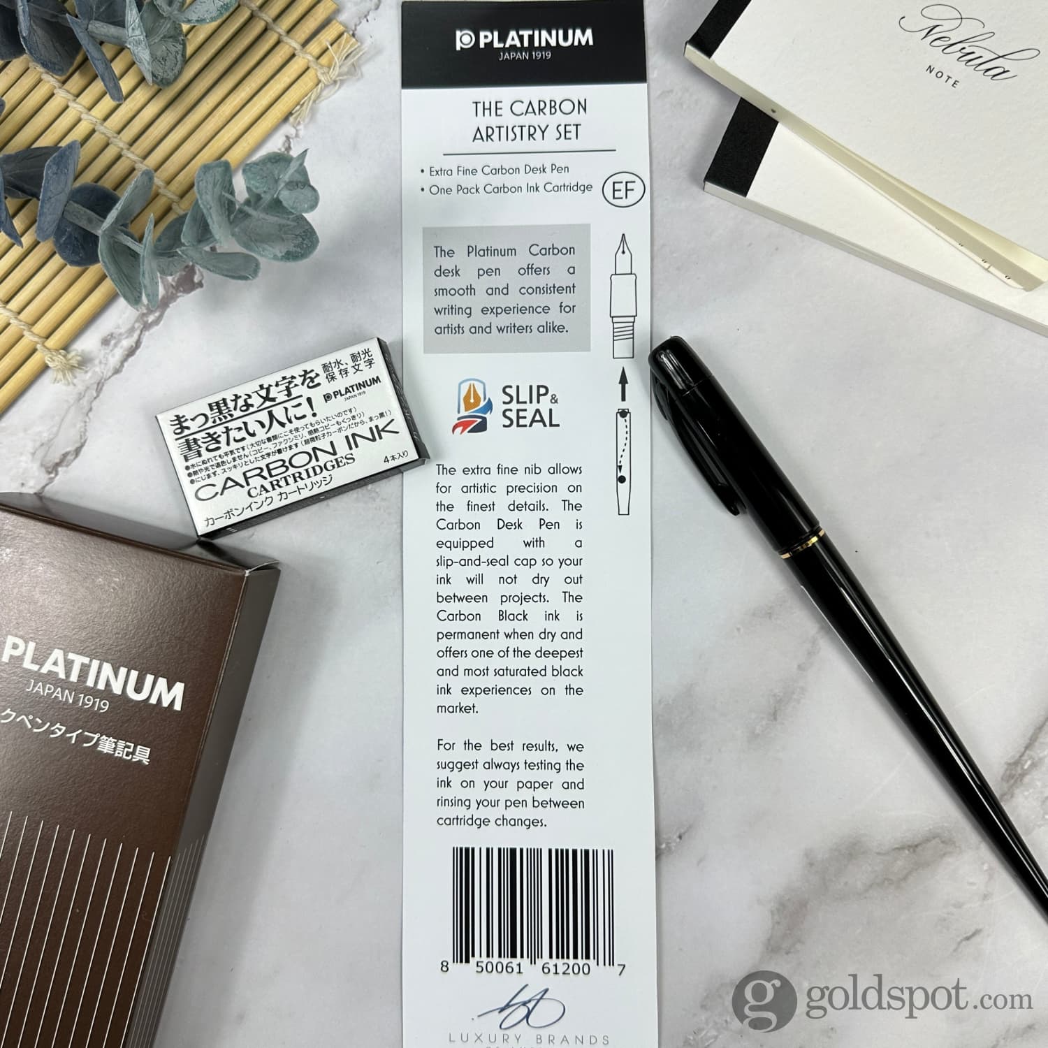 Platinum Carbon Artistry Fountain Pen and Ink Cartridges Gift Set - Image 4
