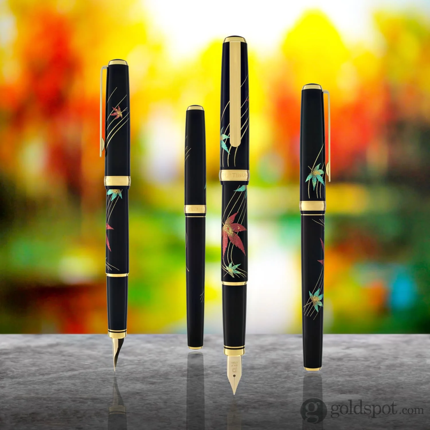 Platinum Classic Maki-e Fountain Pen in Autumn Leaves - 18K Gold - Image 10
