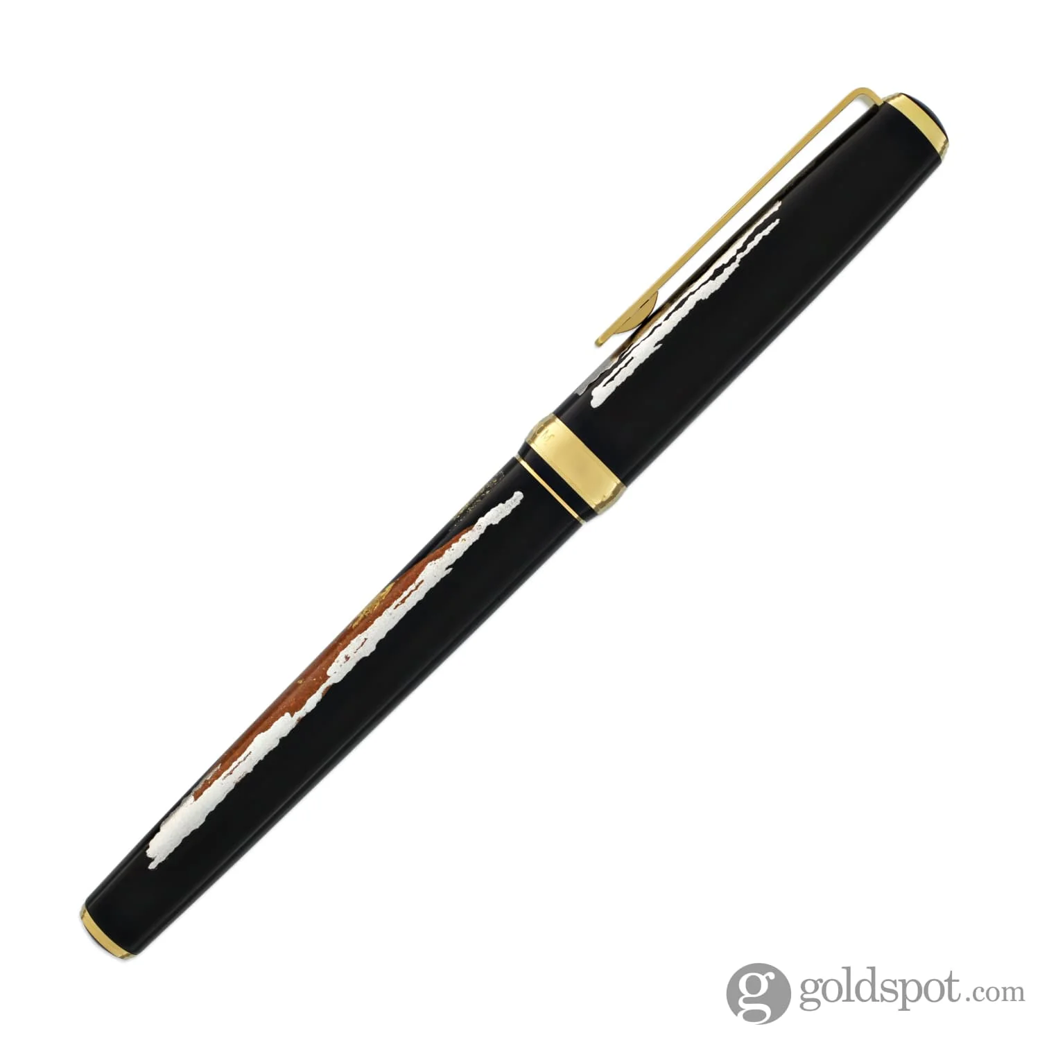 Platinum Classic Maki-e Fountain Pen with Mt. Fuji Design - 18K Gold - Image 5