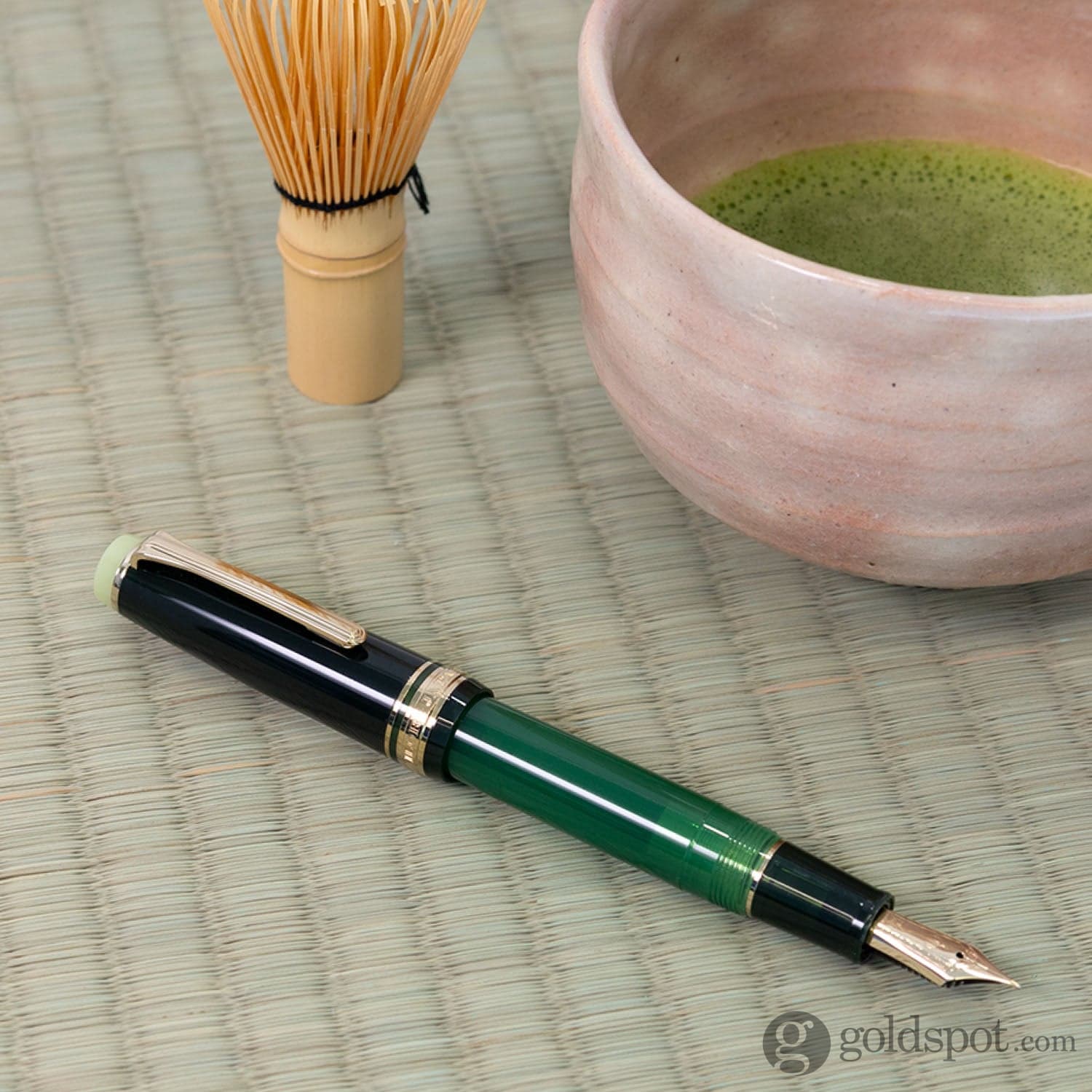 Sailor Professional Gear Standard "Teatime Around the World" #5 Series Fountain Pen in Matcha - 21K Gold - Limited Edition - Image 3