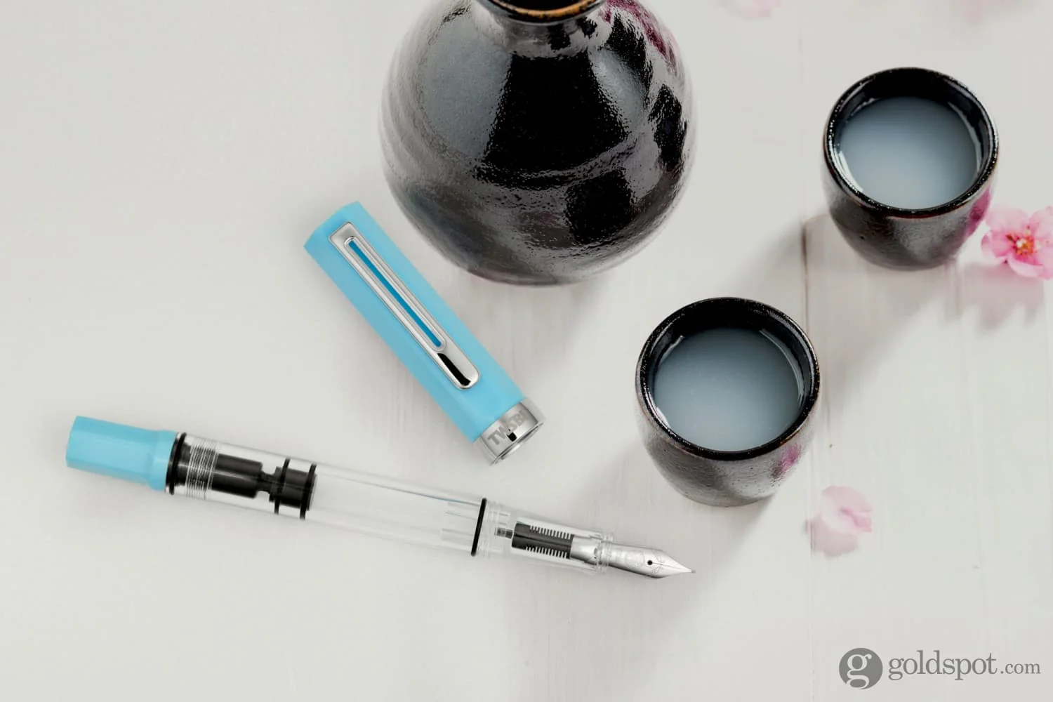TWSBI Eco Fountain Pen in Sky Blue - Image 10