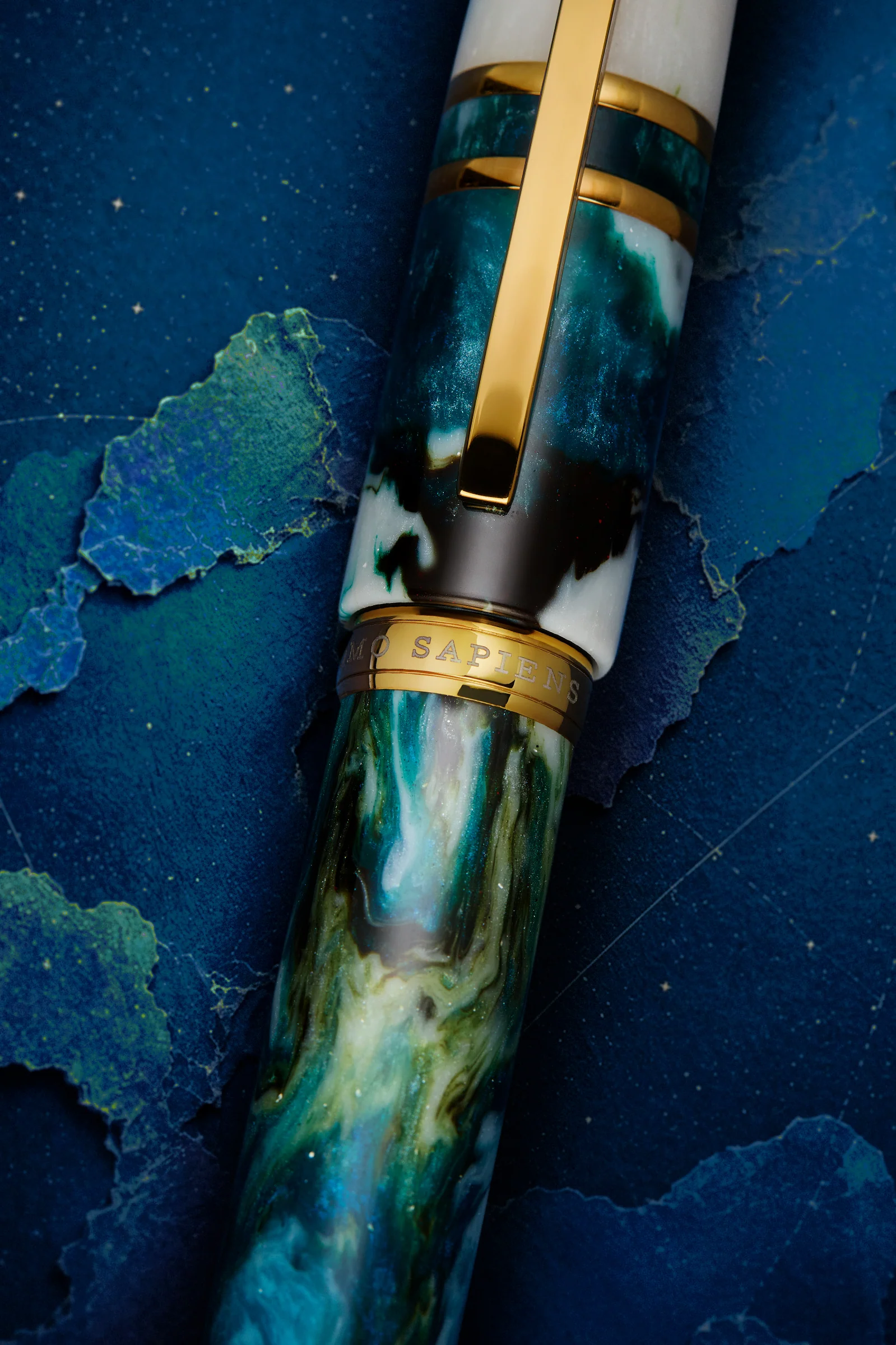 Visconti Homo Sapiens Nebula Fountain Pen in Eagle - Limited Edition - Image 10