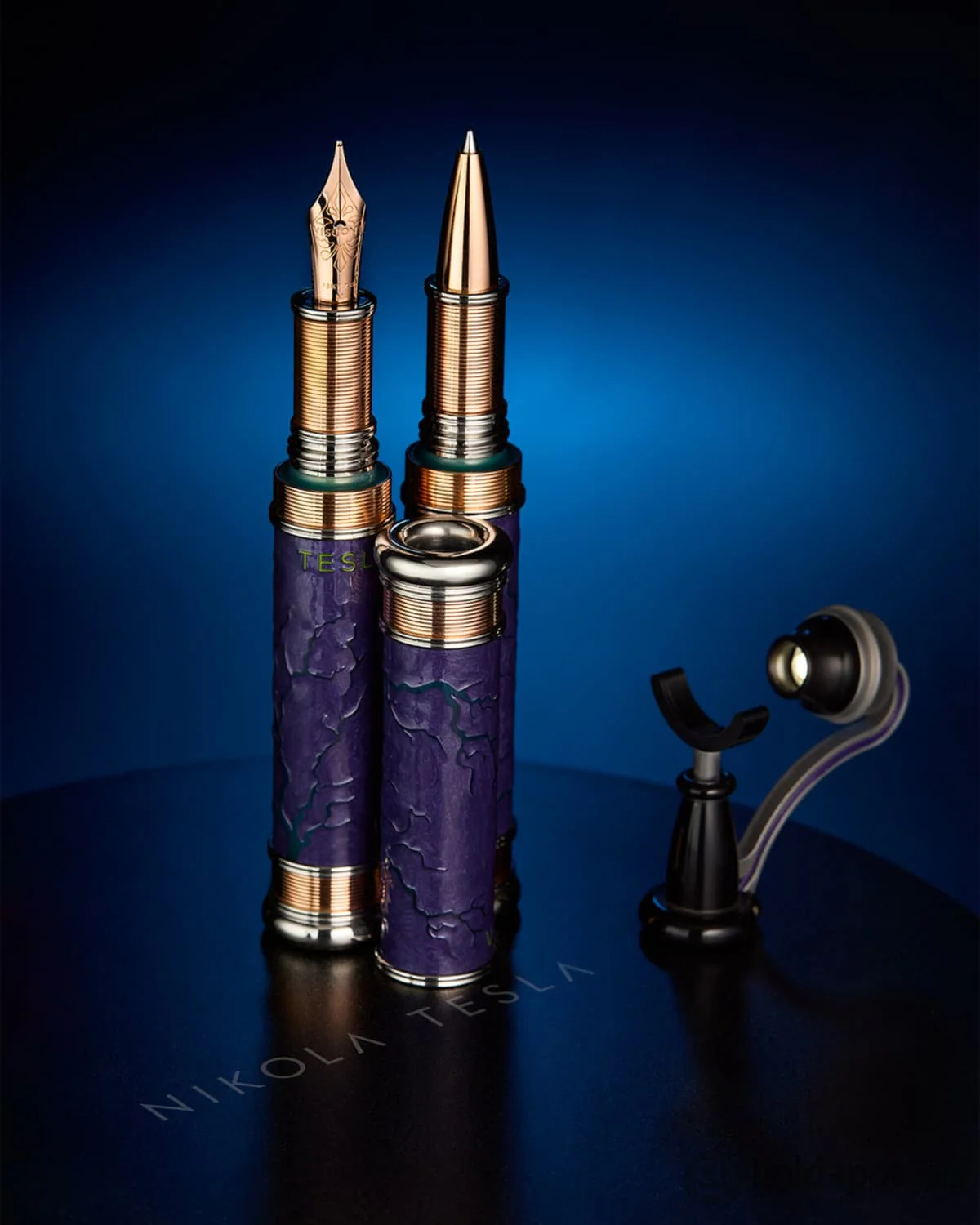 Visconti Limited Edition Fountain Pen in Nikola Tesla - 18K Gold - Image 7